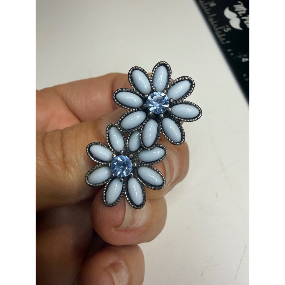 Nina Ricci Blue White Daisy Stud Earrings Silver Tone Floral Rhinestone NR Logo
